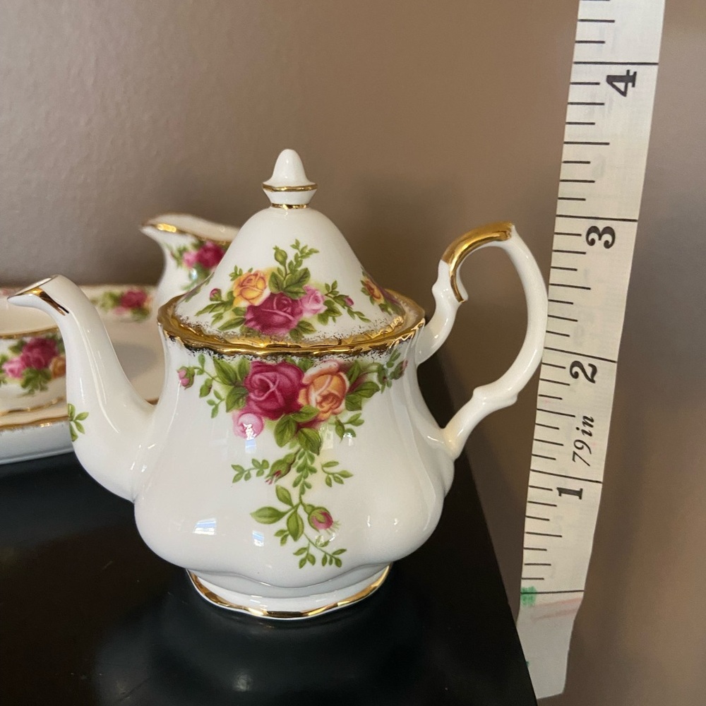 Vintage Royal Albert Old Country Roses Mini Tea Set Bone China Cottagecore - Picture 9 of 9